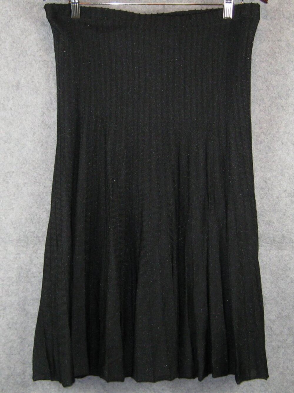 ST. JOHN Knit Caviar Shimmer Pleated Skirt Black Sz 14